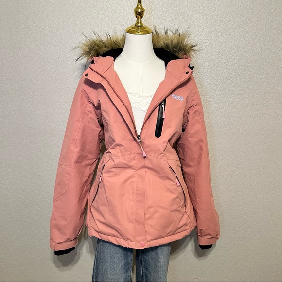 Pink Heated Jacket with Fur Hood - Picture 9 of 13